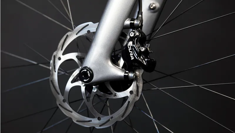 Oskar Bosch Performance Line-5